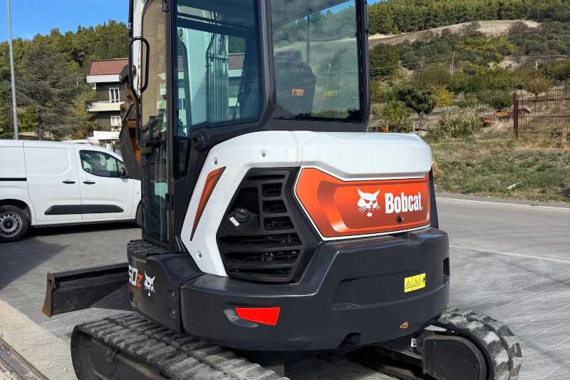 OmecoHub - Immagine BOBCAT E50Z